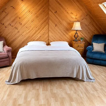 Relaxing Loft Getaway Heart Of County Meath